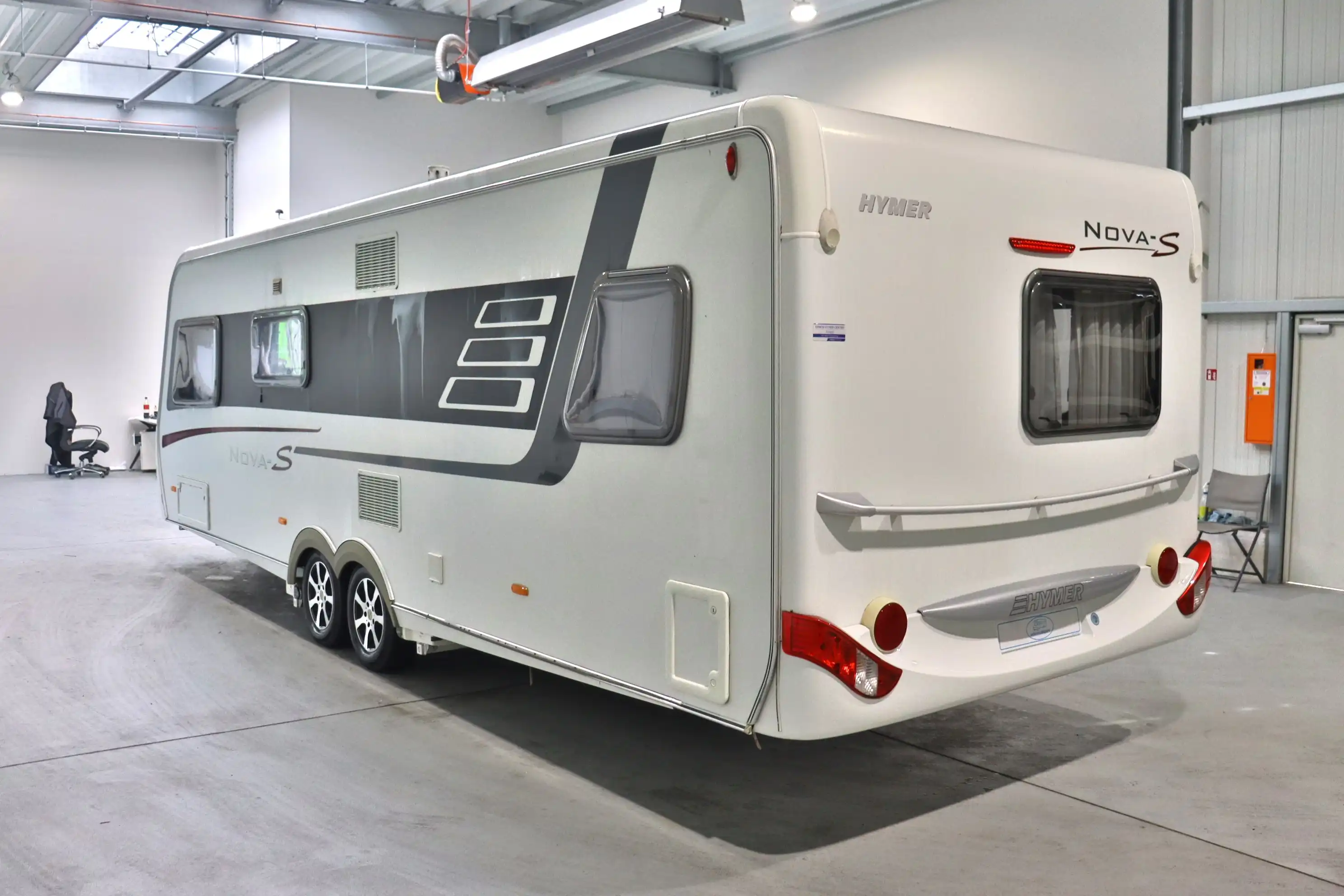 HYMER-ERIBA Nova S 690